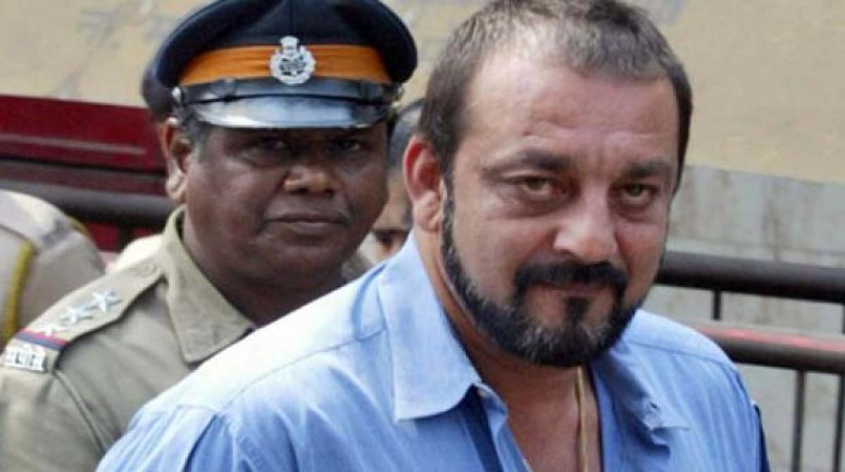 Petition filed in Bombay High Court against early release of Sanjay Dutt